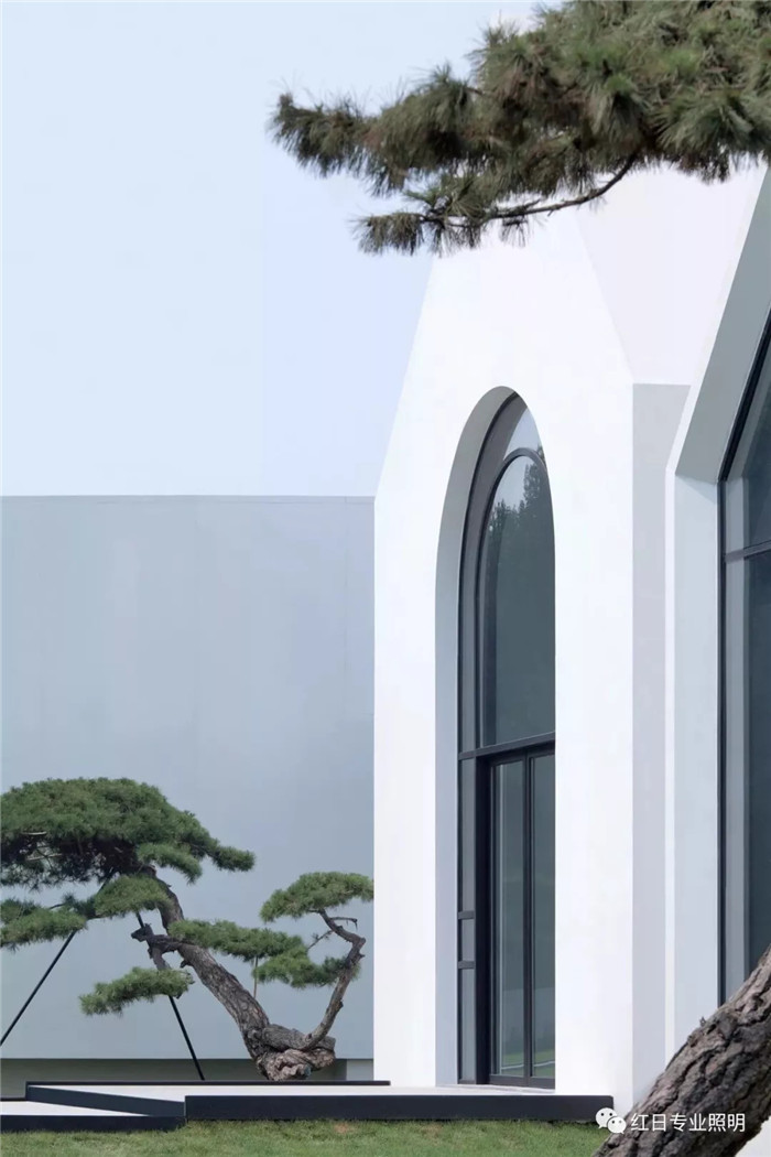 松美術館照明