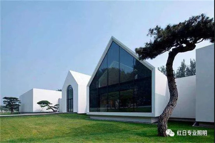 松美術館照明